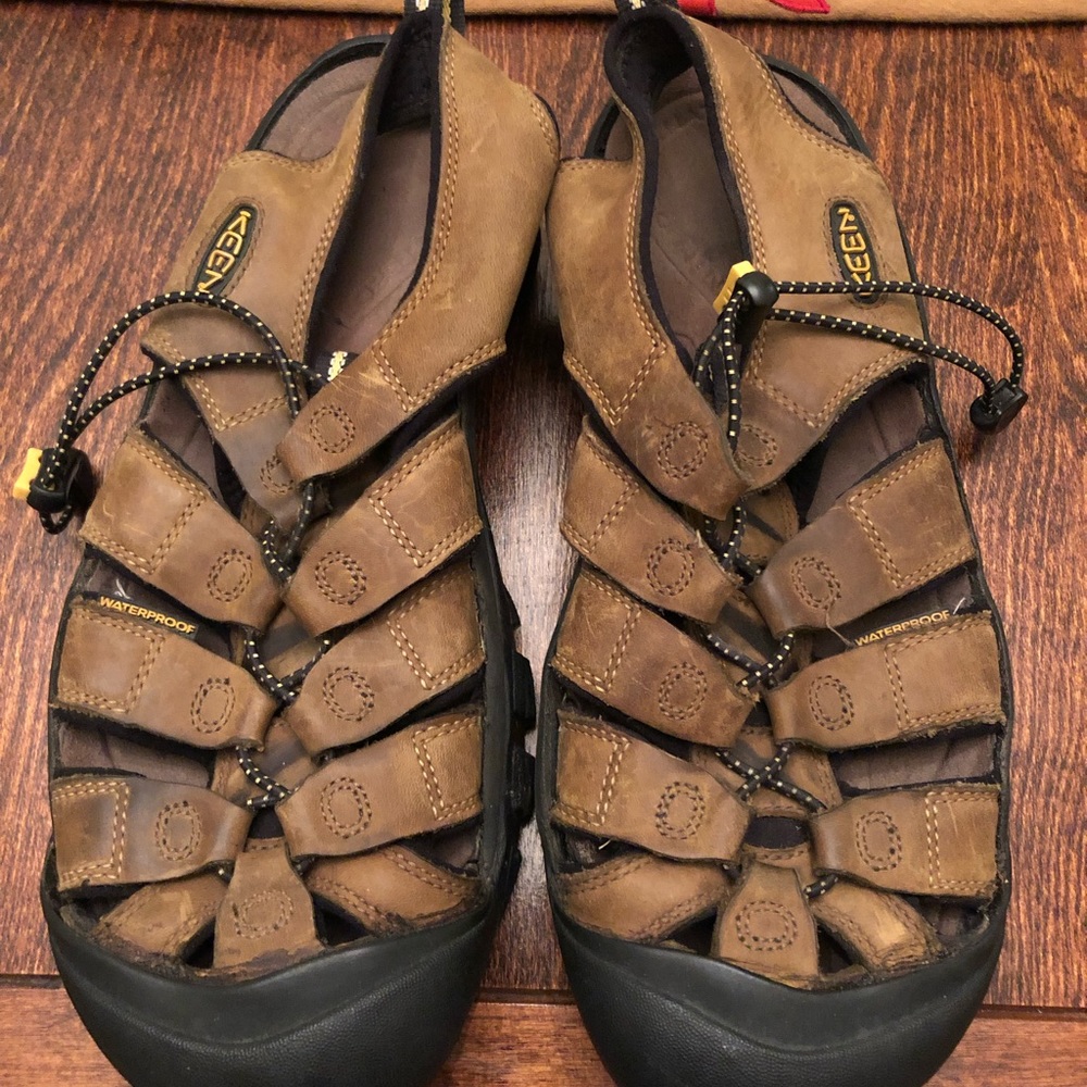 Men’s Leather Keen